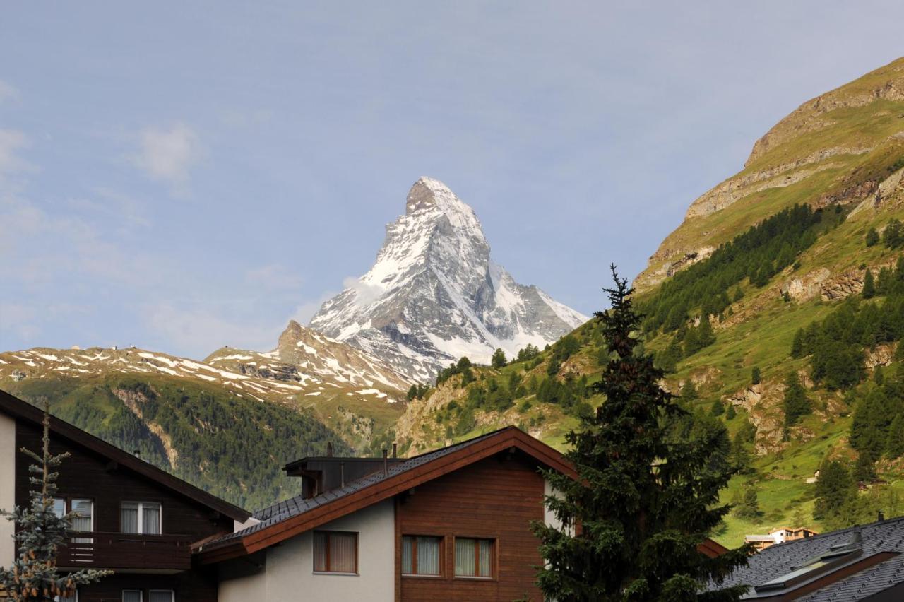 Alpine Hotel Perren Zermatt Pokoj fotografie
